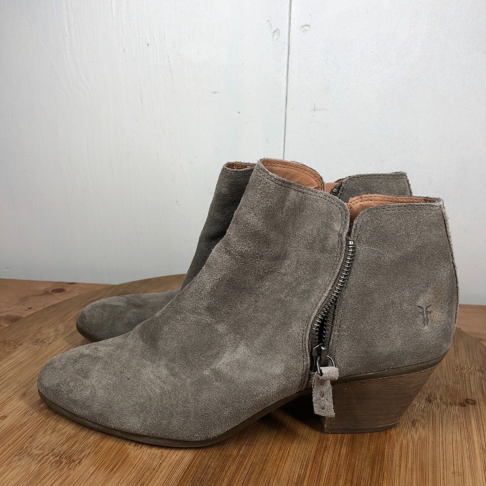 Frye Womens size 9.5 shoes brown Suede Zip Up Heels Classic ankle bootie boots